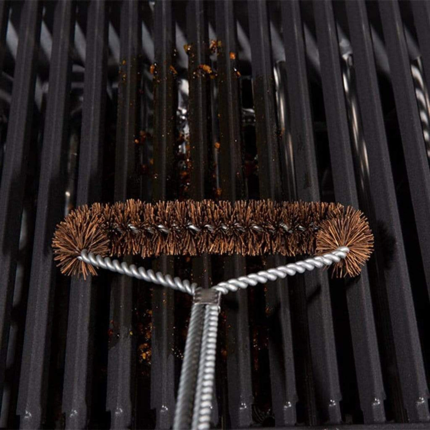 Broil King 18" Twisted Palmyra Tri-Head Wide Grill Brush
