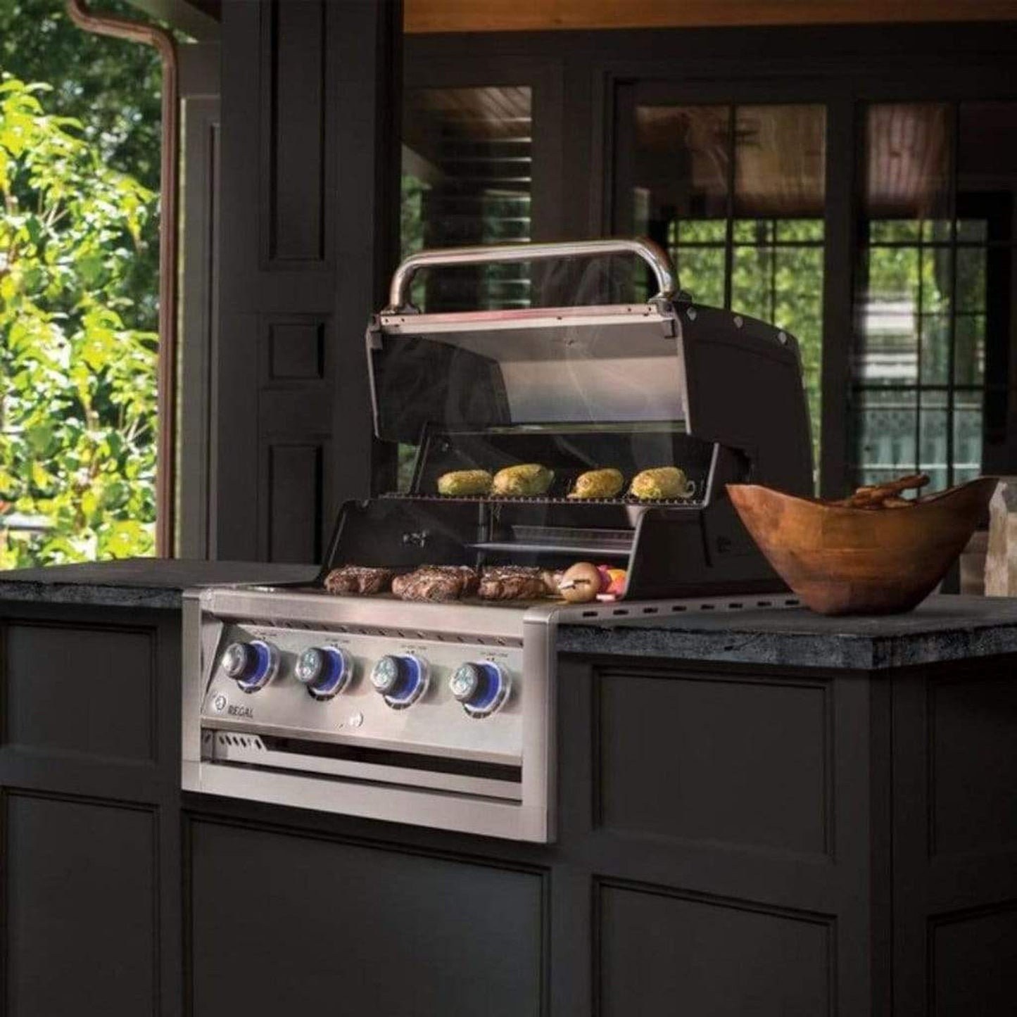 Broil King 31" 4-Burner Regal S 420 Built-In Gas Grill