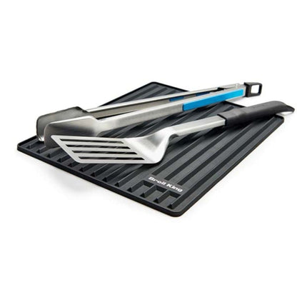 Broil King 13" Black Silicone Side Shelf Mat
