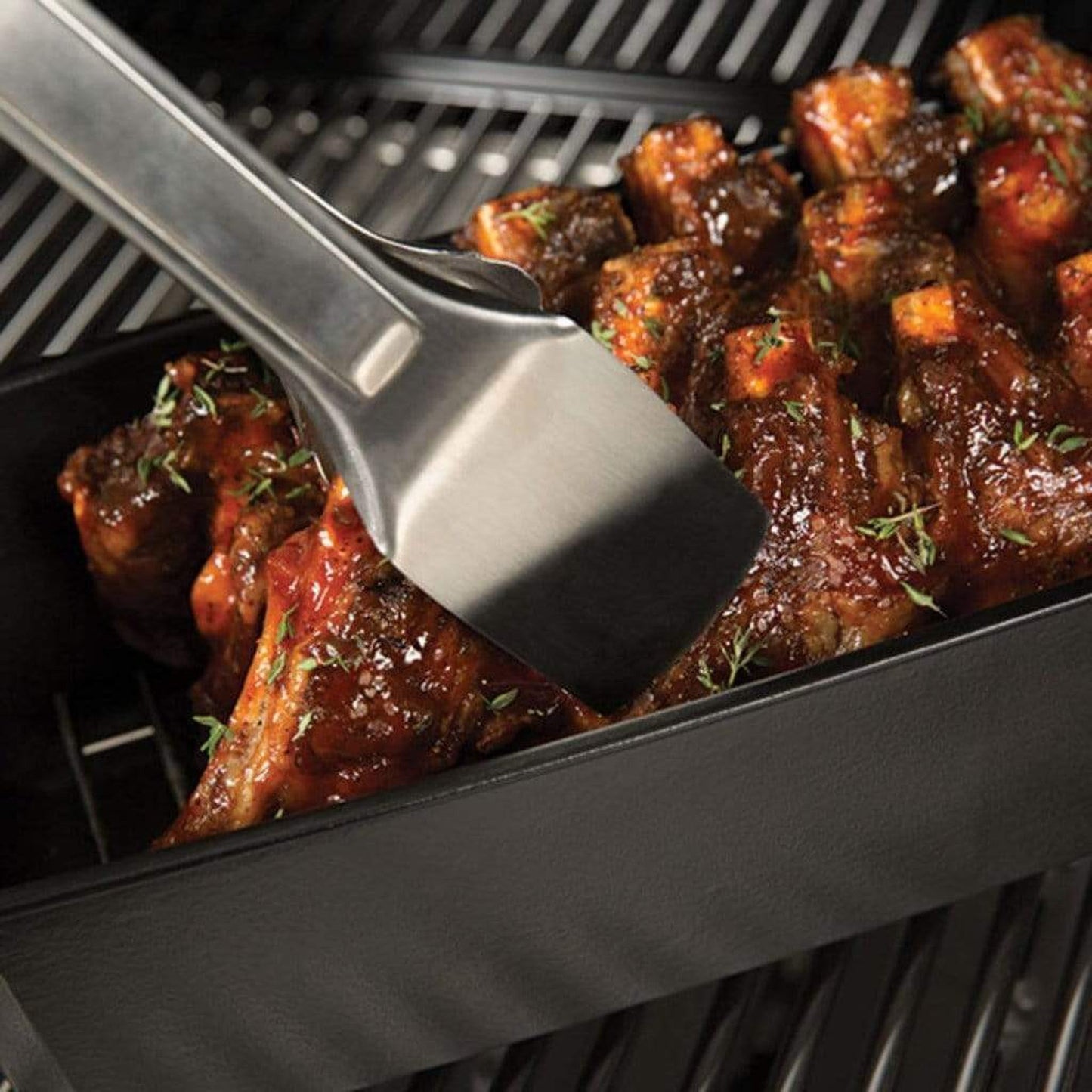 Broil King 16" Cast Iron Rib Roaster