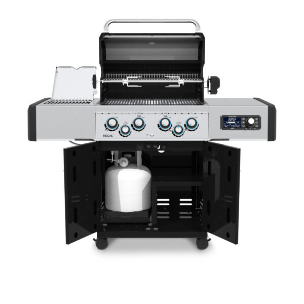 Broil King Regal Q 490 Pro IR 63" Black Natural Gas Grill With iQue