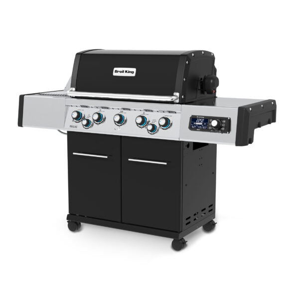 Broil King Regal Q 590 Pro IR 63" Black Propane Gas Grill With iQue