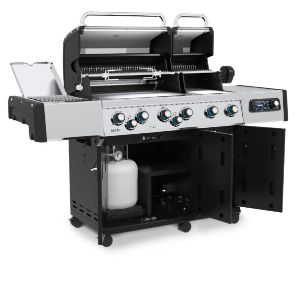 Broil King Regal Q 690 Pro IR 70" Black Natural Gas Grill With iQue