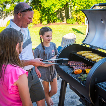 Broil King Smoke 58" Black Regal 500 Wi-Fi & Bluetooth Controlled