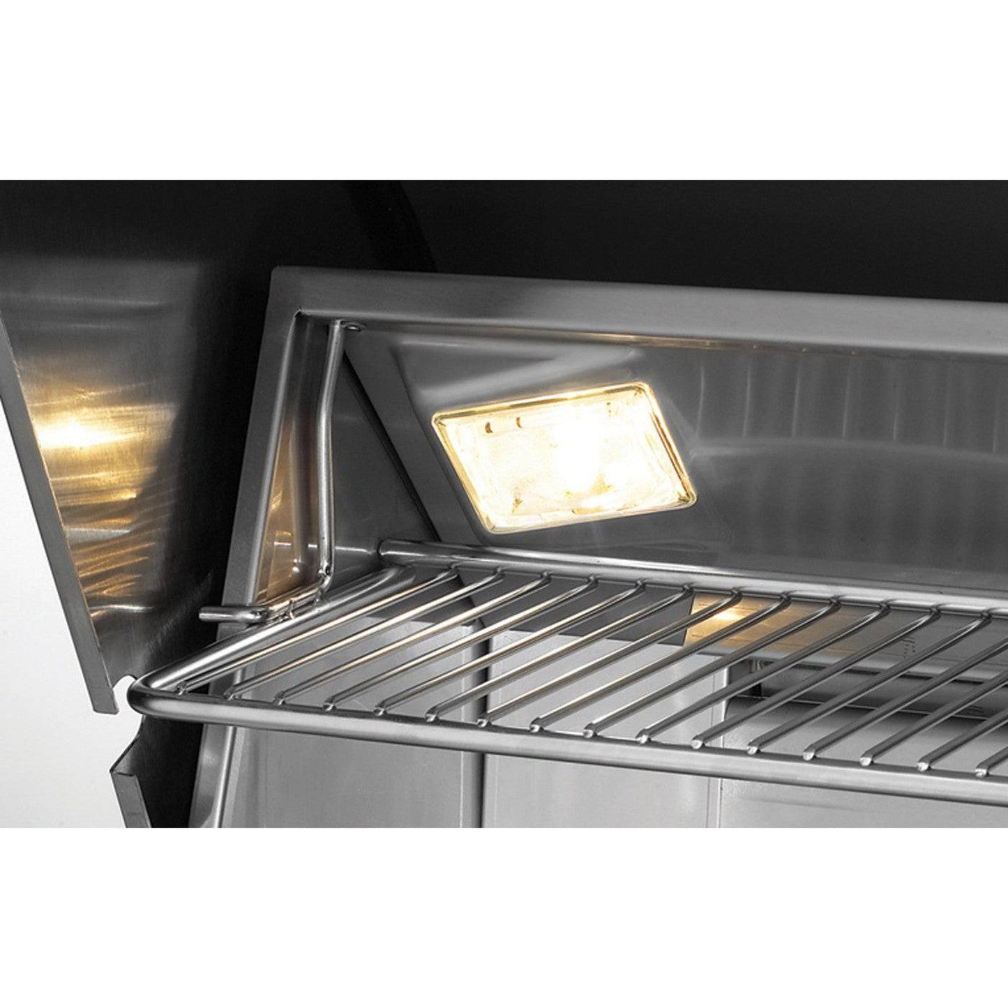Fire Magic Echelon Diamond E660i 30" 3-Burner Built-In Gas Grill View